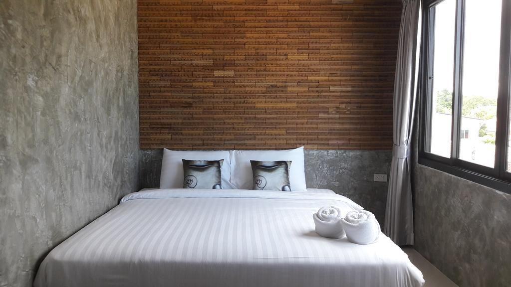 Moment House Hua Hin Hostel Exterior photo